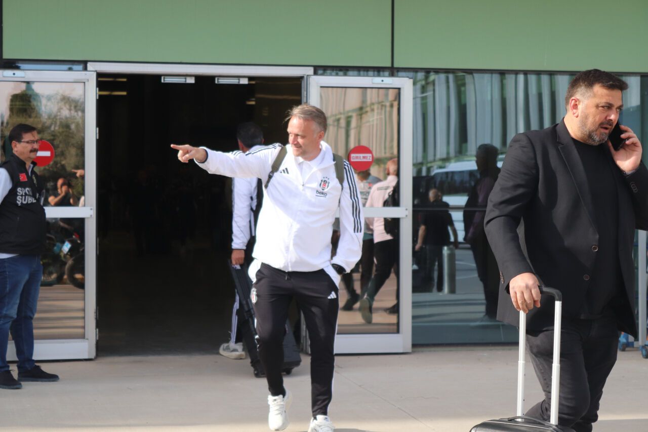 Beşiktaş kafilesi, Göztepe maçı için İzmir'e geldi