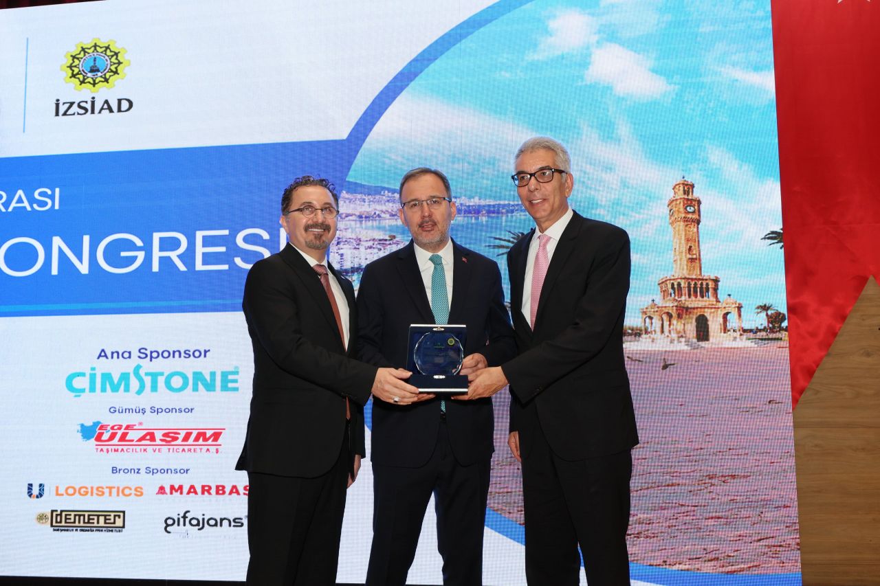 AK Partili Kasapoğlu: 'İzmir üreten bir şehir, bir dünya markası'