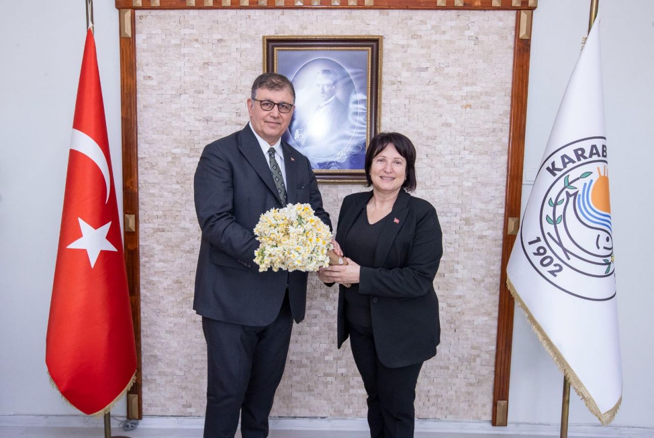 Karaburun'da İzmir Büyükşehir'den güçlü mesaj