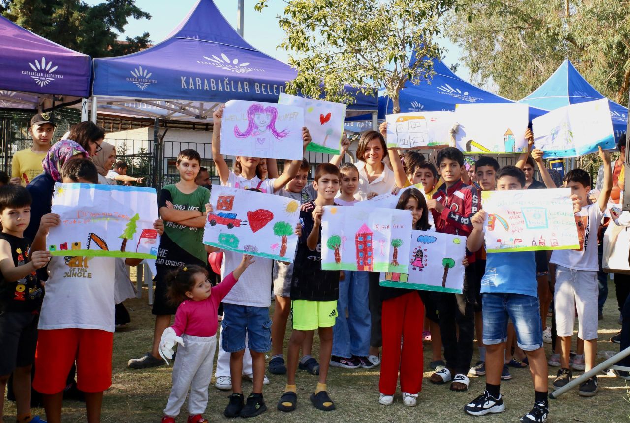 Karabağlar'da çocuklardan çevre duyarlılığına destek