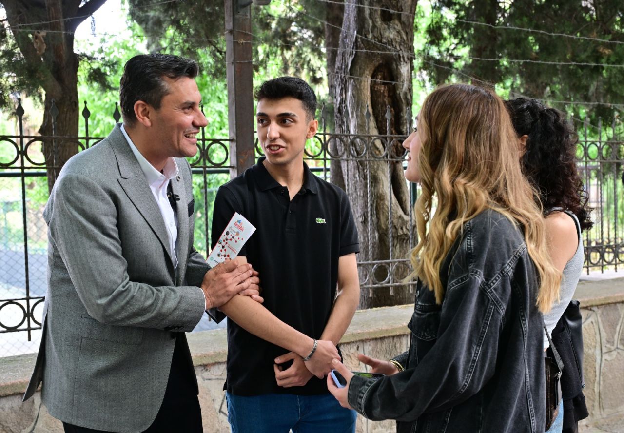 Başkan Zeyrek'ten gençlere büyük jest: 'Liselim Projesi' hayata geçti