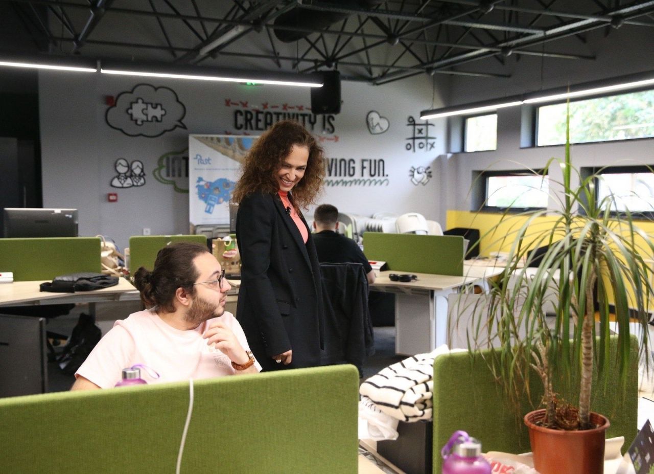 Liselilere girişimcilik tiyoları verdiler