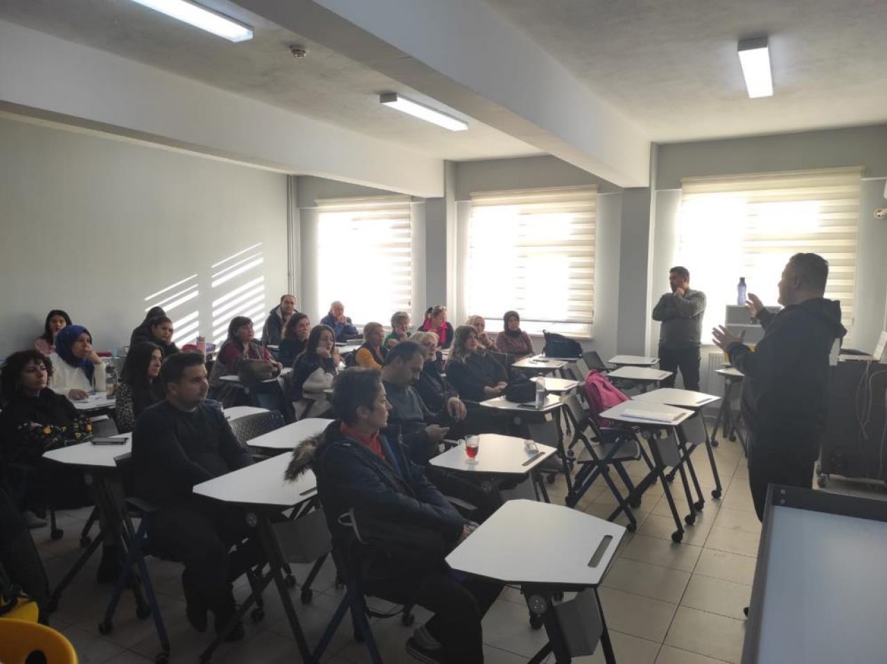 Öğretmenlere dijital beceri eğitimleri: Köyceğiz'de geleceğe yatırım