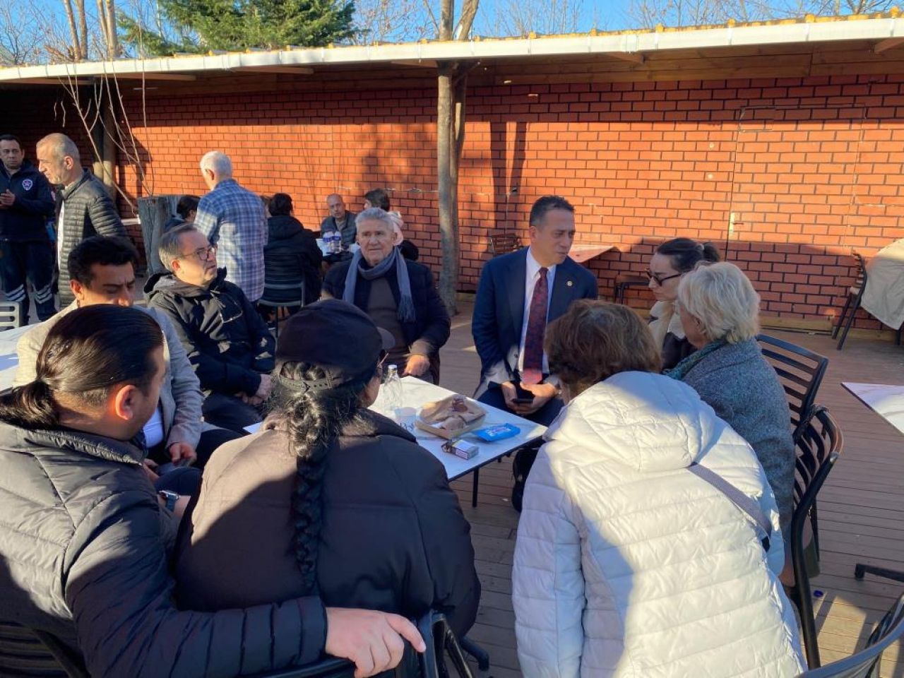 CHP'li Başarır'dan Edip Akbayram'a Ziyaret: Dualarımız onunla!