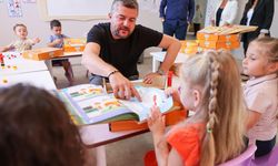 Buca Belediyesi'nden miniklere ücretsiz eğitim seti