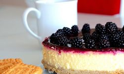 Porsiyonluk böğürtlenli cheesecake tarifi!
