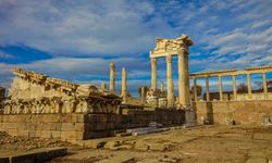Pergamon Antik Kenti: Antik dünyanın sırlarını keşfetmeye hazır mısınız?