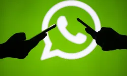 WhatsApp'ta yeni dönem başladı! Reklamlar geliyor, gizlilik bitiyor mu?