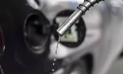 Aracına benzin ve motorin alacaklar gözlerine inanamayacak: Dev indirim geldi