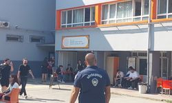 İzmir Zabıtası öğrencilerin imdadına yetişti