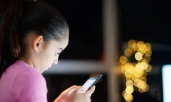 Ortaokullarda cep telefonu devri bitti!