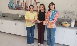 Öğrenciler atık yağla sabun yaptı, alkış topladı!