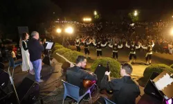 Saygı Dolu Bozkırın Tezenesi Gecesi