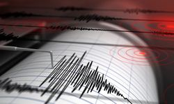 Son dakika! İran'da deprem meydana geldi