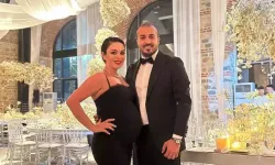 Ezgi Mola ve eski eşi oğullarıyla tatilde: Alaçatı’da böyle görüntülendiler!