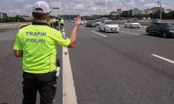 Yarım saat sonra bu yollar trafiğe kapatılacak: Yola çıkacaklar dikkat