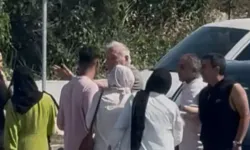 İlber Ortaylı kaza geçirdi: İki araç birbirine çarptı