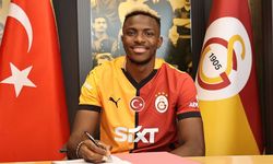 Galatasaray bombayı patlattı: Osimhen resmen İstanbul’da