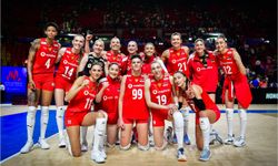 Dev maç kapıda! Filenin Sultanları Japonya’yla yarı final için savaşıyor