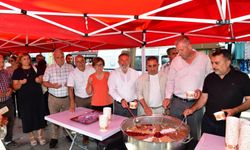 Aşure kazanları gönülleri ısıttı