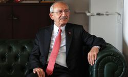 İzmir’de nikah şahitliği yaptı