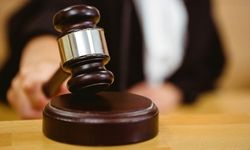 Üniversitede usulsüz atama: Mahkemeden şok karar!