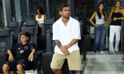 Messi'nin tribündeki görüntüsü sosyal medyayı salladı!