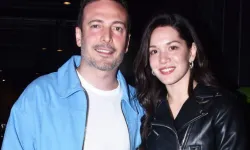 Oğuzhan Koç ve Hazal Subaşı Yunanistan’da aşka geldi!