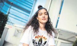 Şok eden kavga: Lil Zey ve Aisu birbirine girdi!