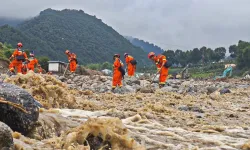 Çin Gansu’da sel can aldı: 15 kişi hayatını kaybetti