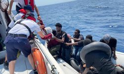 İzmir’de deniz ve kara operasyonu! 28 göçmen yakalandı