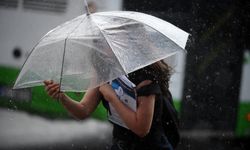 Sokaklar göle döndü: Meteorolojiden kritik yağmur uyarısı