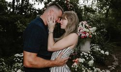 Yüzüğüyle sosyal medyayı yıktı! Taylor Swift evliliğe ilk adımı attı