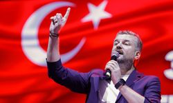 Zafer Korteji Buca’yı aydınlattı