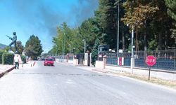 Son dakika! Hava Er Eğitim Tugay Komutanlığı'nda yangın! Gökyüzü dumanla kaplandı