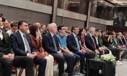 YKS şampiyonlarına destek: Ömür boyu burs müjdesi verildi