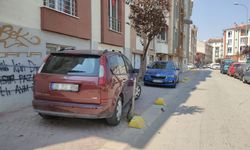 Sürücüler kural tanımıyor! İhlali görenler pes dedi