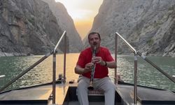 Dünyanın ikinci büyük kanyonunda klarnetle büyüleyen akşam!