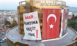 Siyasi gerilim: Özgür Özel’in Aydın mitinginde olay pankart!