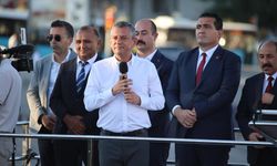 Yoksulluk krizi: Özgür Özel’den mitingde şok açıklamalar