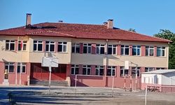 Devletten şaşırtan karar: Ortaokul kapatıldı!