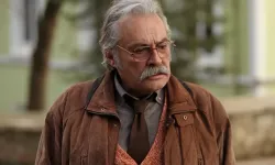 Haluk Bilginer tekerlekli sandalyede! Herkes dondu kaldı