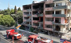 4 katlı binada yangın dehşeti! Dumanlar her yeri sardı