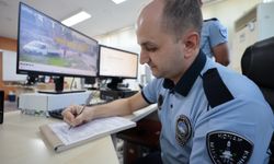 Çöp atarken fark etmediniz ama… Konak’ta kameralar sizi izliyor!