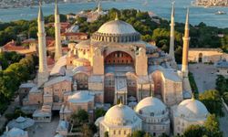 Ayasofya’yı yakmaya kalktı! Şoke eden detaylar ortaya çıktı!