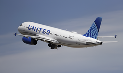 ABD’de havayolu krizi: United Airlines uçuşları kaosa döndü!