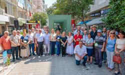 İzmir'de duygusal anma: Usta Gazeteci İsmail Sivri gözyaşlarıyla anıldı