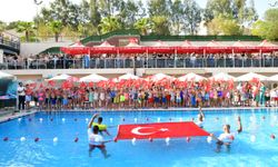 Çiğli’de minikler suya doydu! Kış kurslarına da hazır mısınız?