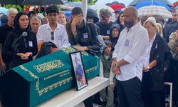 Halit Yukay’a acı veda! Kıvanç Tatlıtuğ gözyaşlarına boğuldu
