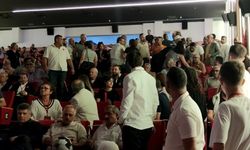 CHP İlçe Kongresi’nde sıcak dakikalar: Söz hakkı krizi salonu karıştırdı